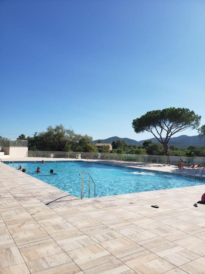 פוז'ה-סור ארז'ן Appartement Neuf Moderne Avec Piscine מראה חיצוני תמונה